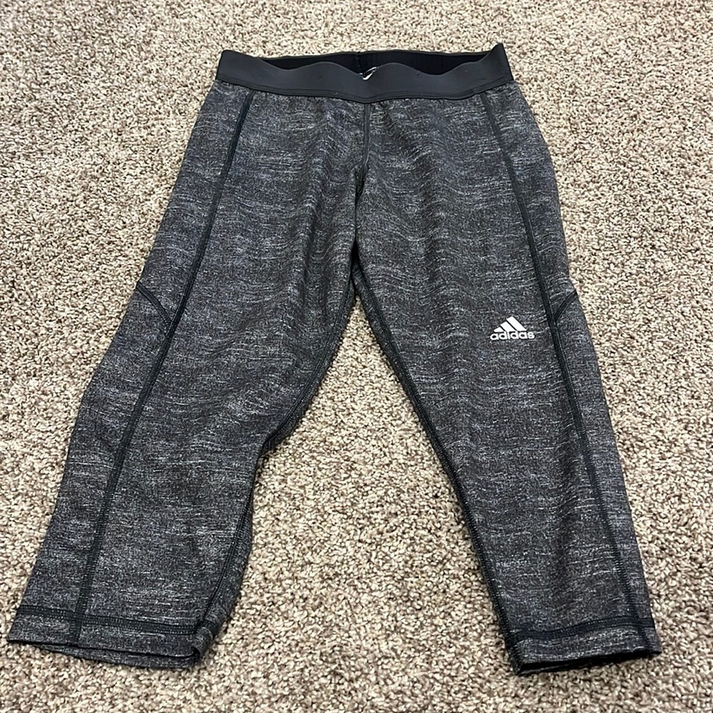NWOT Adidas Crop Techfit Legging